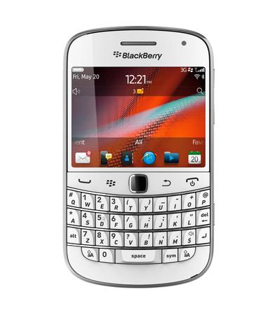 Смартфон BlackBerry Bold 9900 White Retail - Барнаул